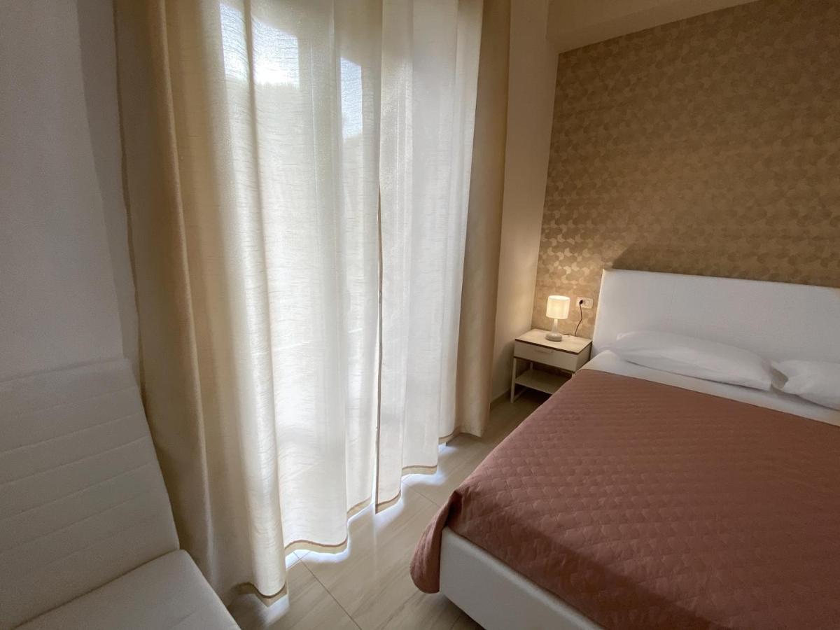 B&B Enjoy Happyness Pompeja Zewnętrze zdjęcie